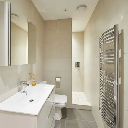 Host & - Lowcross Dom wakacyjny