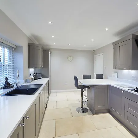 Host & - Lowcross Dom wakacyjny *